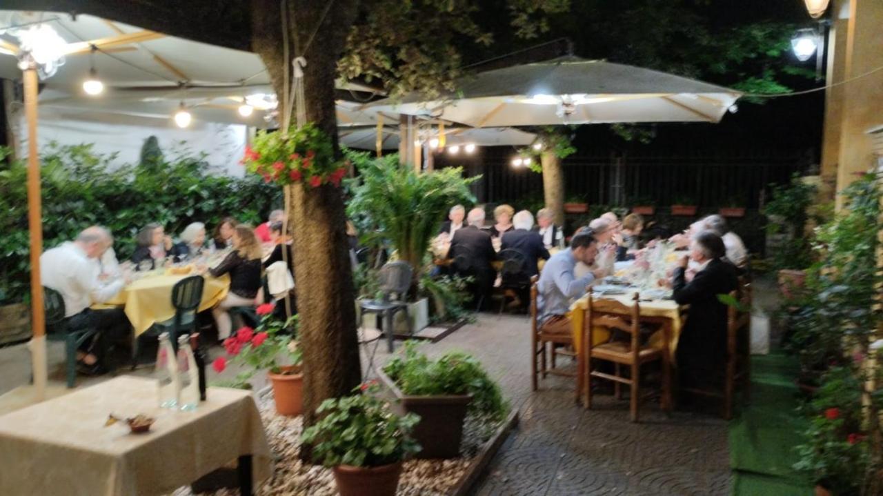Hotel Ristorante Stella ปาเลสตรินา ภายนอก รูปภาพ